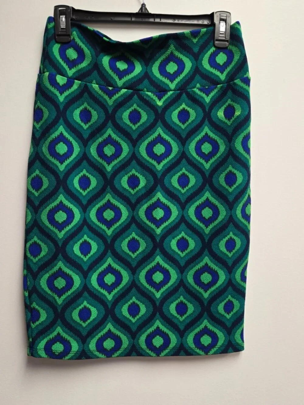 LuLaRoe Cassie Pencil Skirt Small S Peacock Feathers Blue Green Stretchy Knit